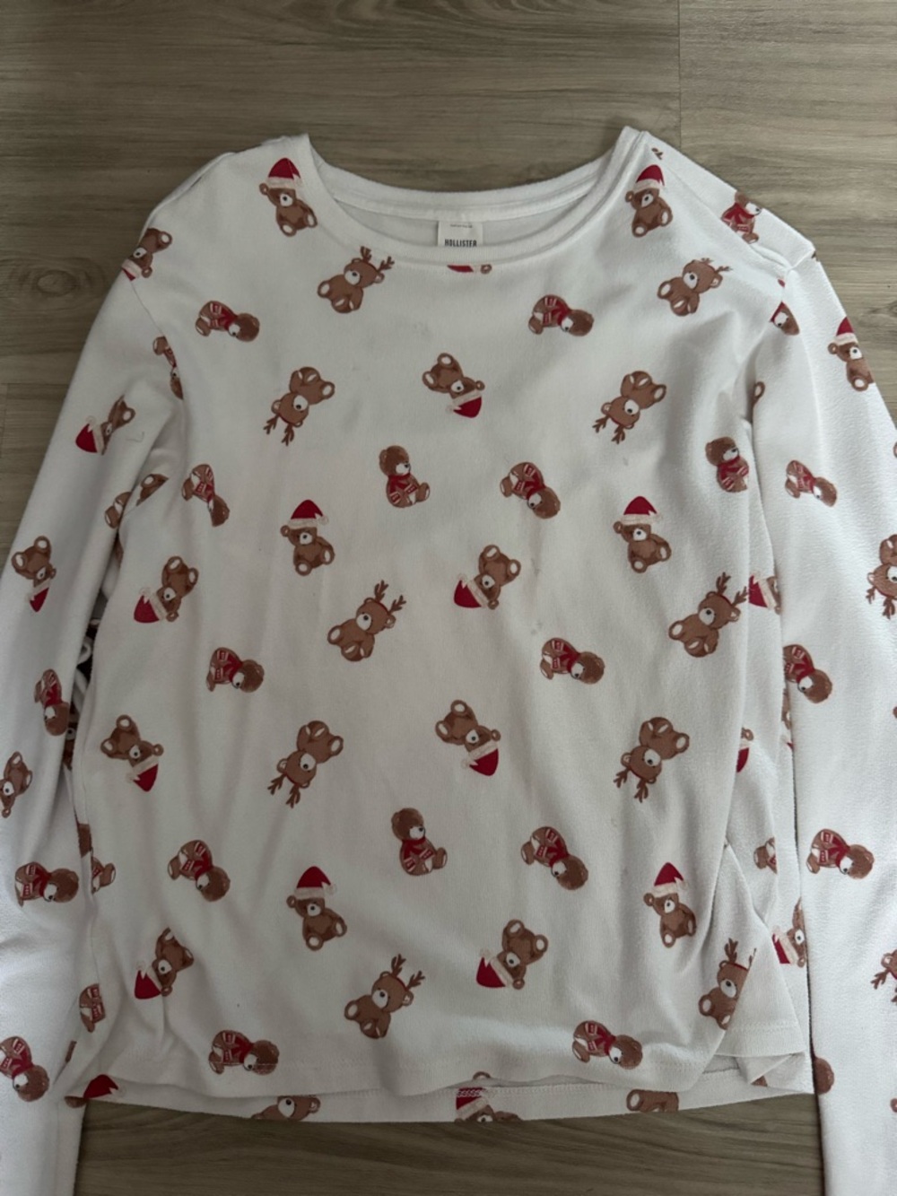 Hollister White Holiday Bear Print Long Sleeve Top